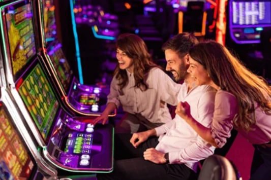 818Slot APK Myanmar တွင် ရေပန်းစားသော Video Slots ဂိမ်းများ